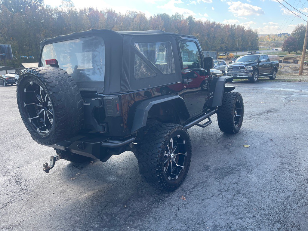 2012 Jeep Wrangler Image 6