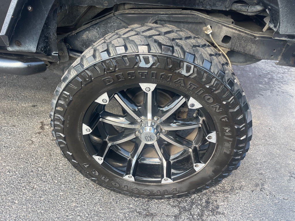 2012 Jeep Wrangler Image 9