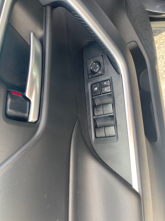 2021 Toyota Rav4 Image 9