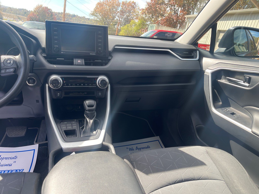2021 Toyota Rav4 Image 14