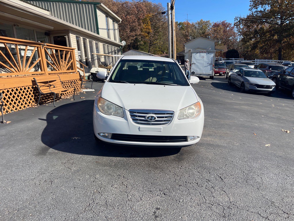 2010 Hyundai Elantra Image 3