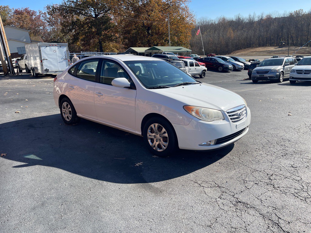 2010 Hyundai Elantra Image 4