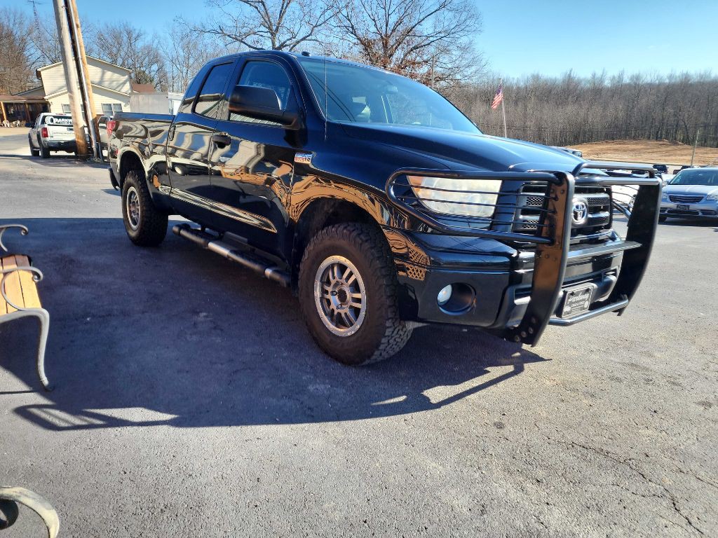 2011 Toyota Tundra Image 2