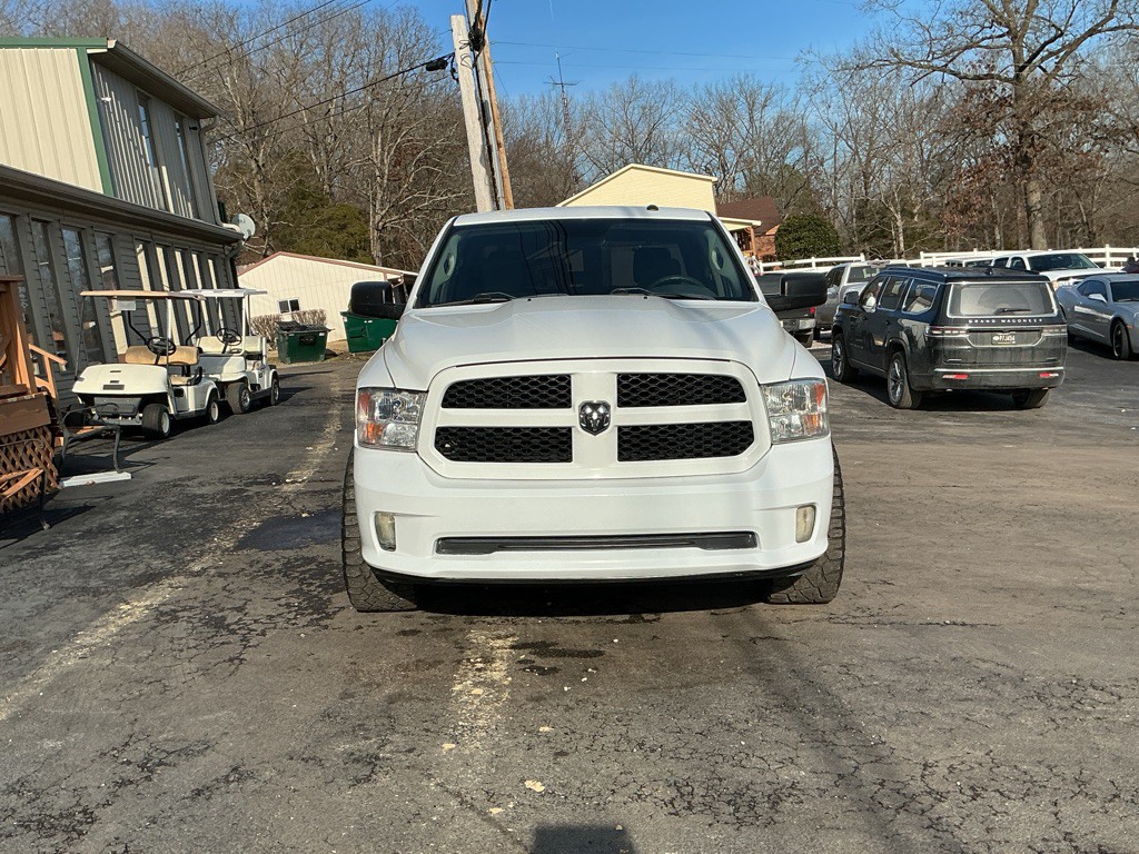 2018 RAM 1500 Image 3