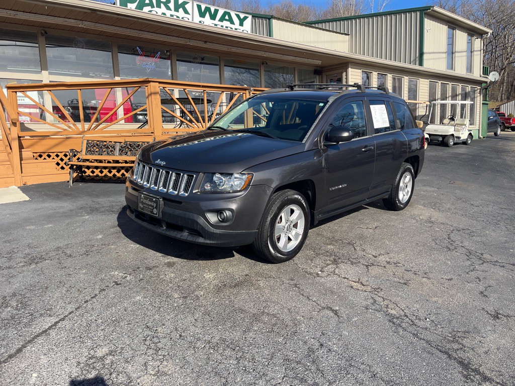 2014 Jeep Compass Image 2