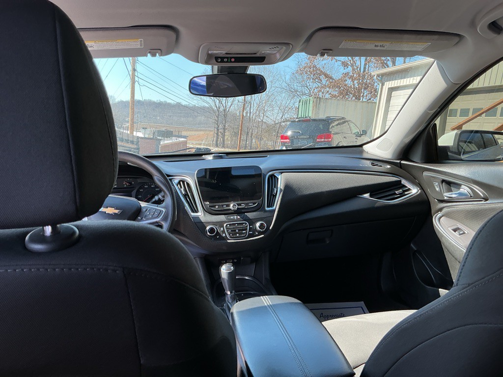 2020 Chevrolet Malibu Image 12