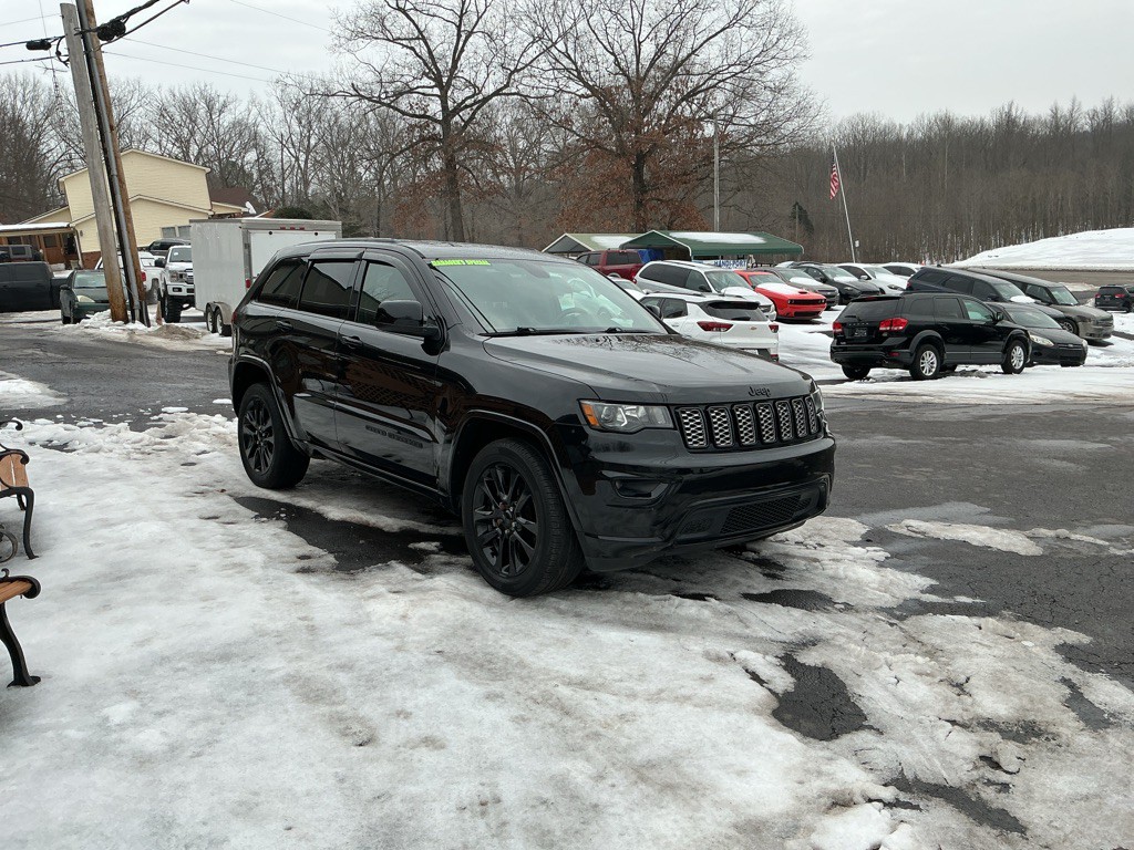 2018 Jeep Grand Cherokee Image 4