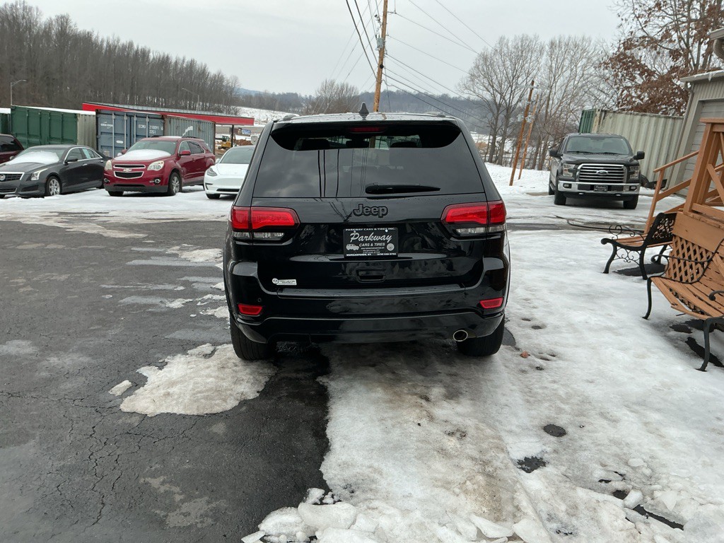 2018 Jeep Grand Cherokee Image 7