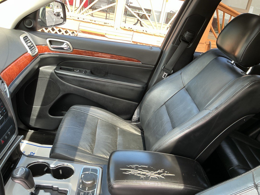 2013 Jeep Grand Cherokee Image 9