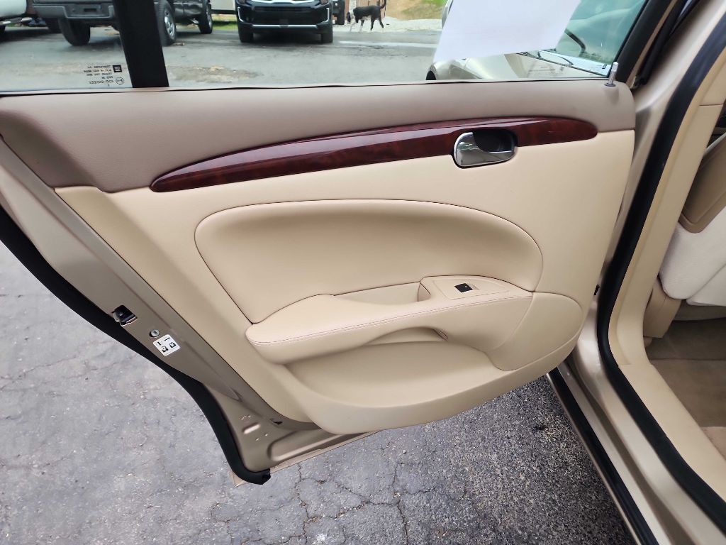 2006 Buick Lucerne Image 7