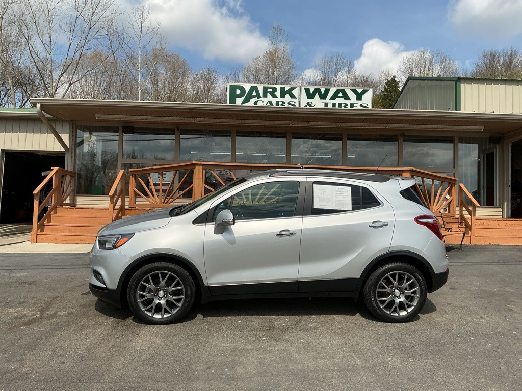 2019 Buick Enclave Image 1