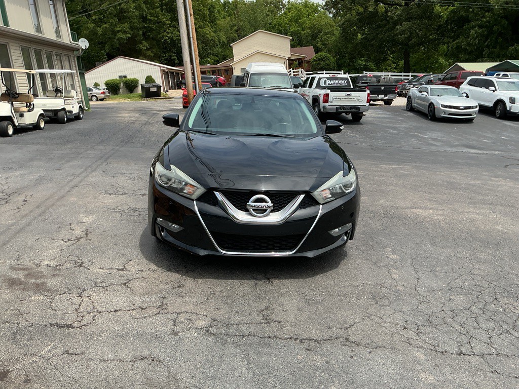 2018 Nissan Maxima Image 3