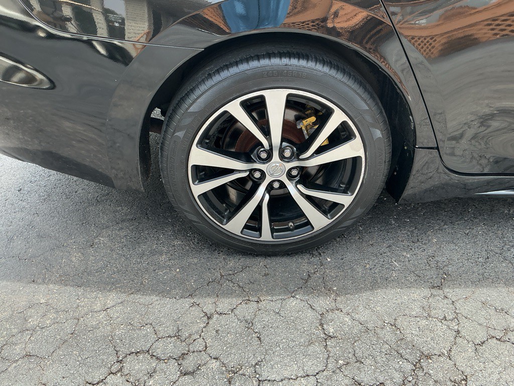 2018 Nissan Maxima Image 14