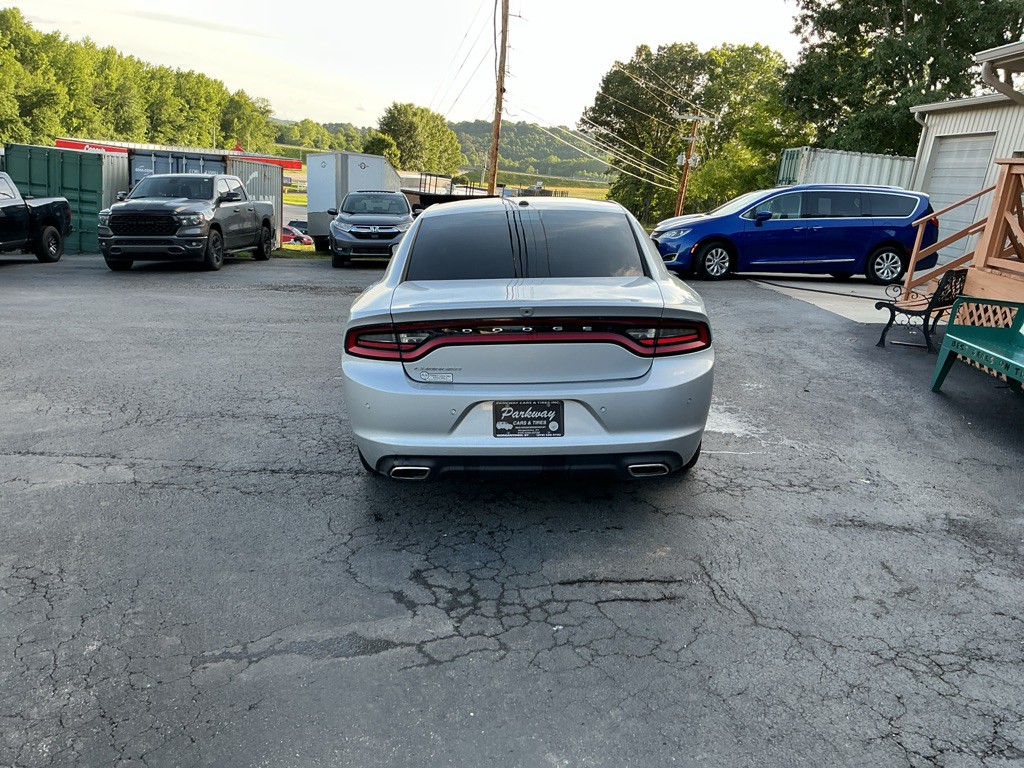 2021 Dodge Charger Image 7