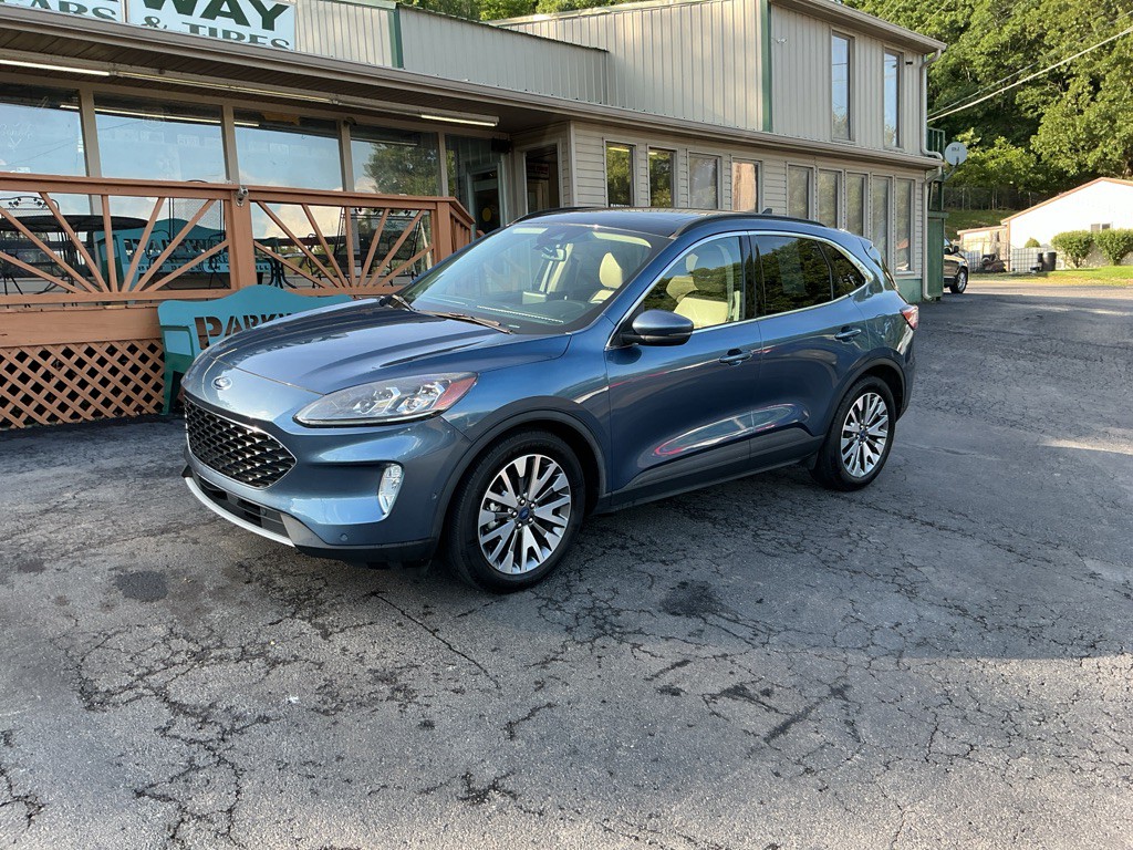 2020 Ford Escape Image 2