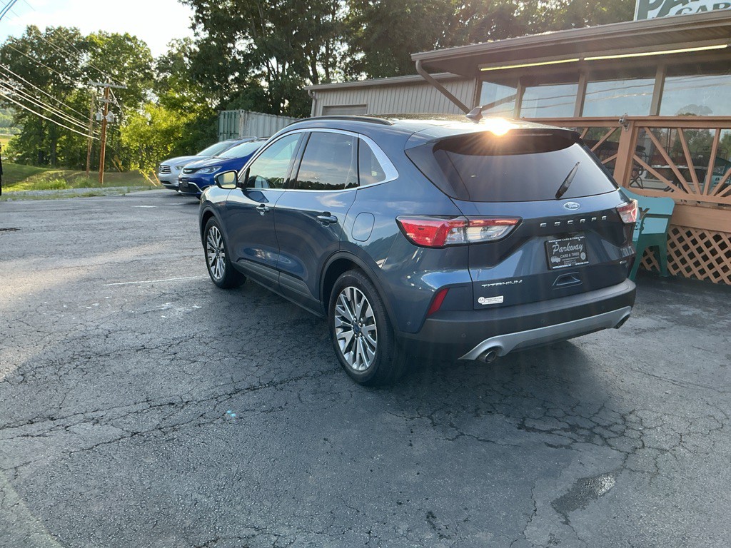 2020 Ford Escape Image 8