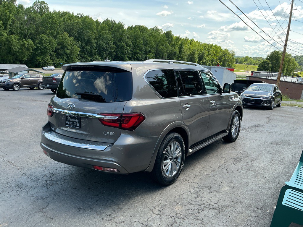 2018 INFINITI QX80 Image 6