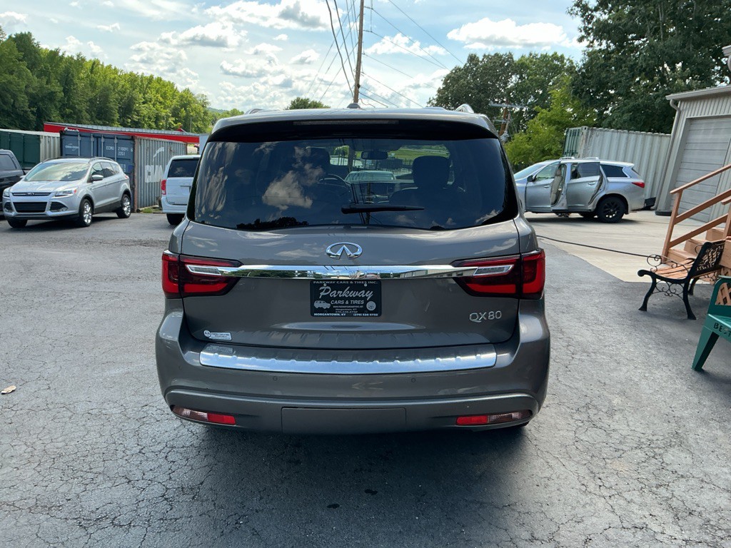 2018 INFINITI QX80 Image 7