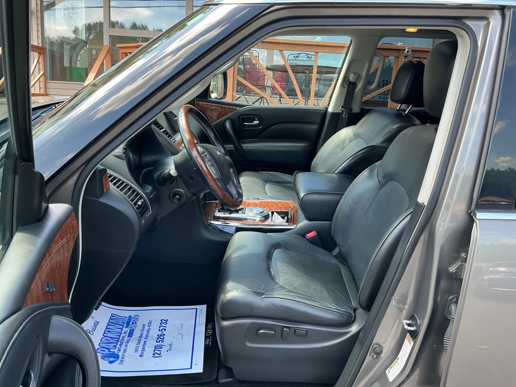2018 INFINITI QX80 Image 11