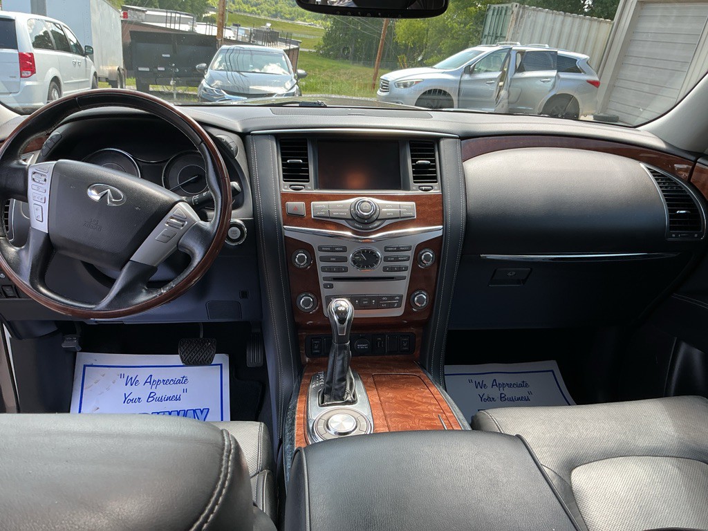 2018 INFINITI QX80 Image 12