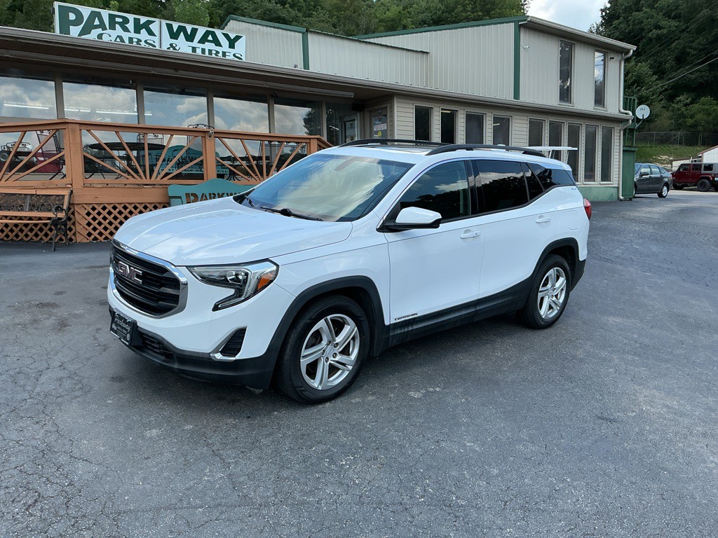 2019 GMC Terrain Image 2