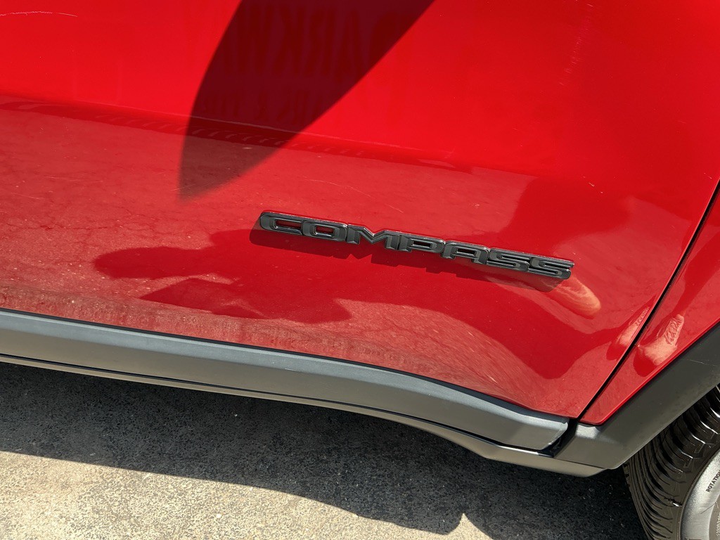 2021 Jeep Compass Image 15