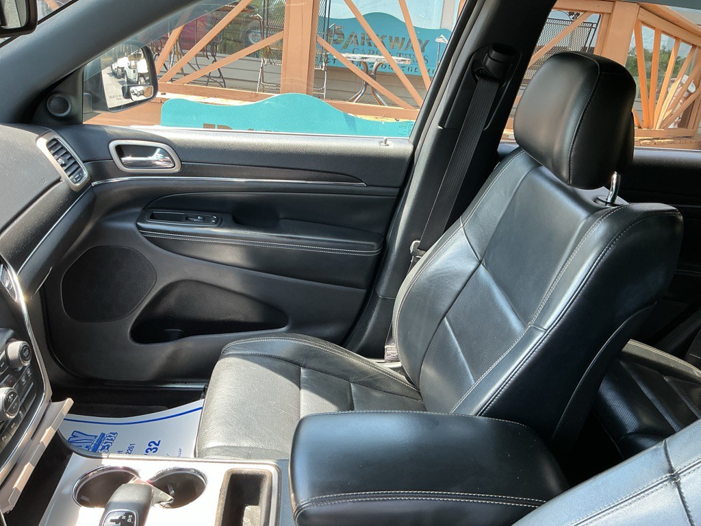 2015 Jeep Grand Cherokee Image 10