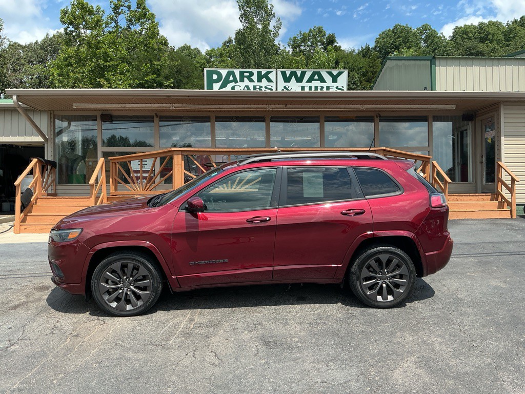2020 Jeep Cherokee Image 1