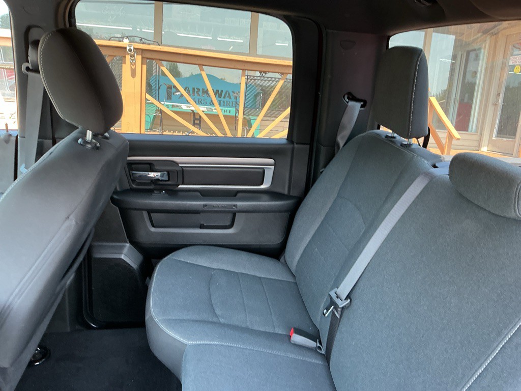 2024 RAM 1500 Image 13