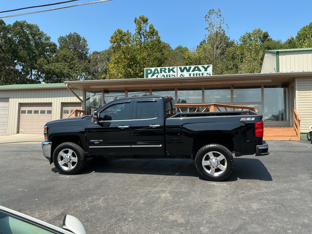 2016 Chevrolet Silverado 1500 Image 1