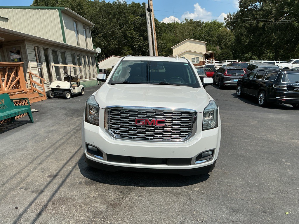 2020 GMC Yukon Image 3