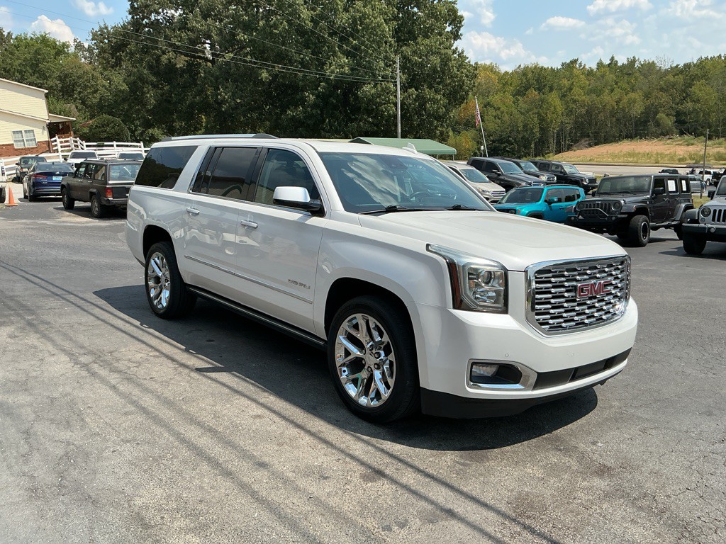 2020 GMC Yukon Image 4