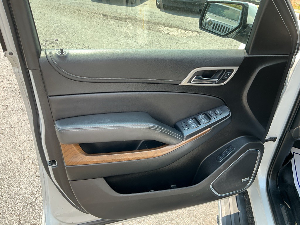2020 GMC Yukon Image 9
