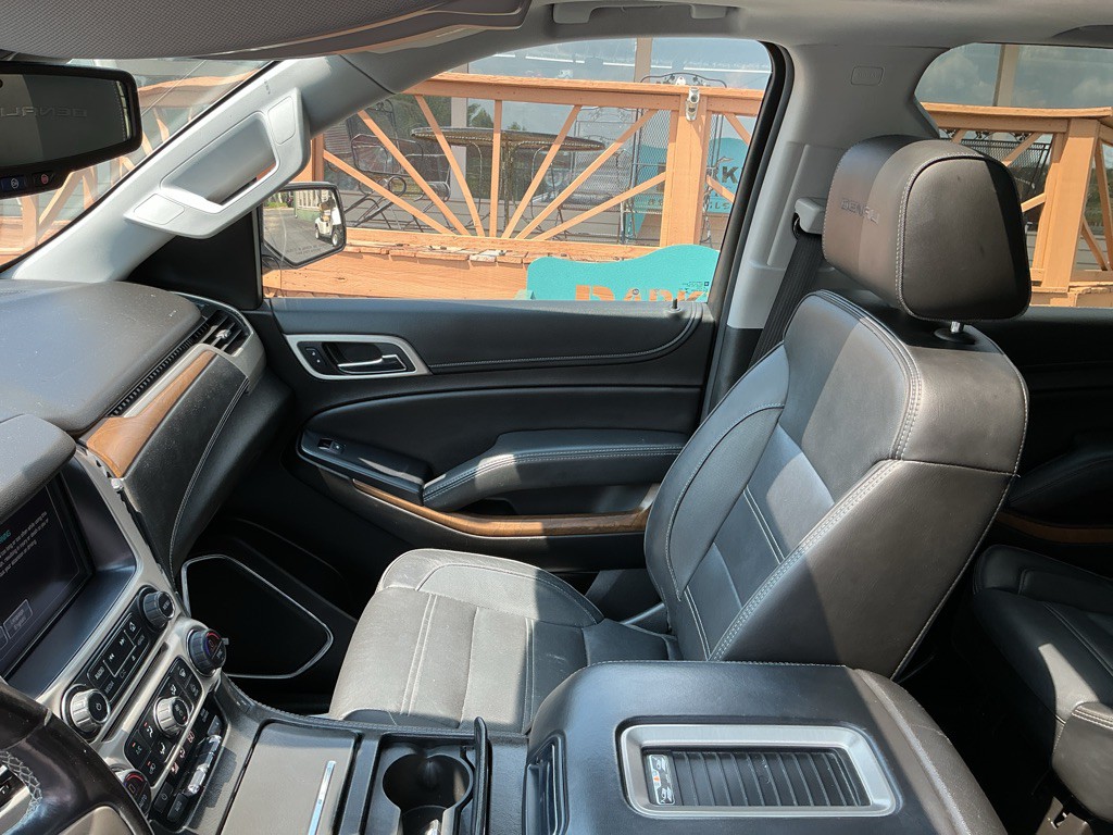 2020 GMC Yukon Image 10