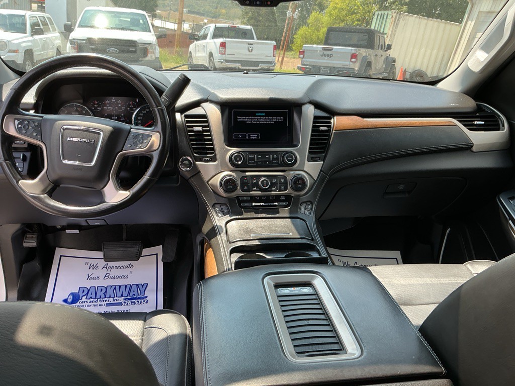 2020 GMC Yukon Image 12