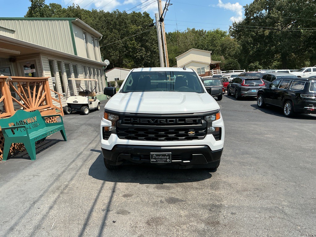 2023 Chevrolet Silverado 1500 Image 3