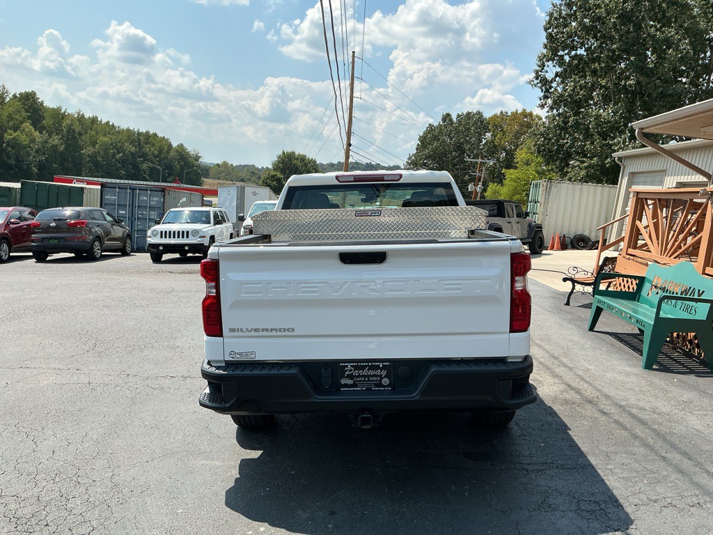 2023 Chevrolet Silverado 1500 Image 7