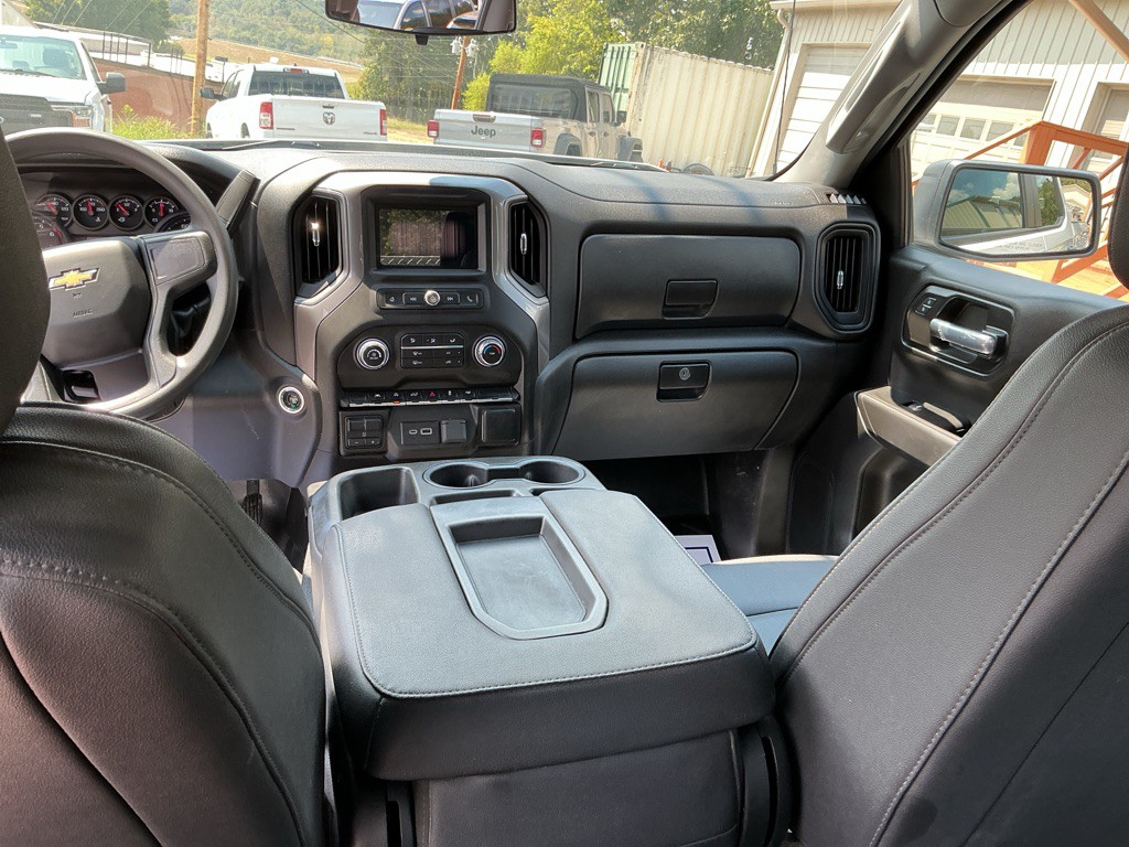 2023 Chevrolet Silverado 1500 Image 13