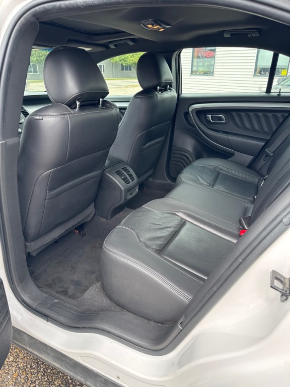 2019 Ford Taurus Image 8