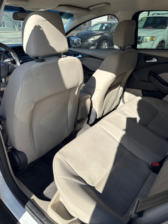 2018 Ford Focus Image 6