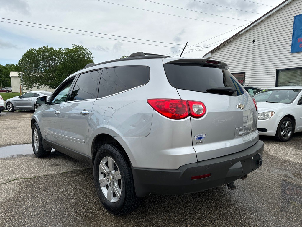 2011 Chevrolet Traverse Image 6