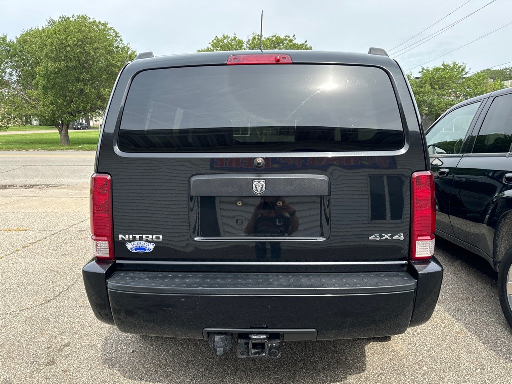 2008 Dodge Nitro Image 5
