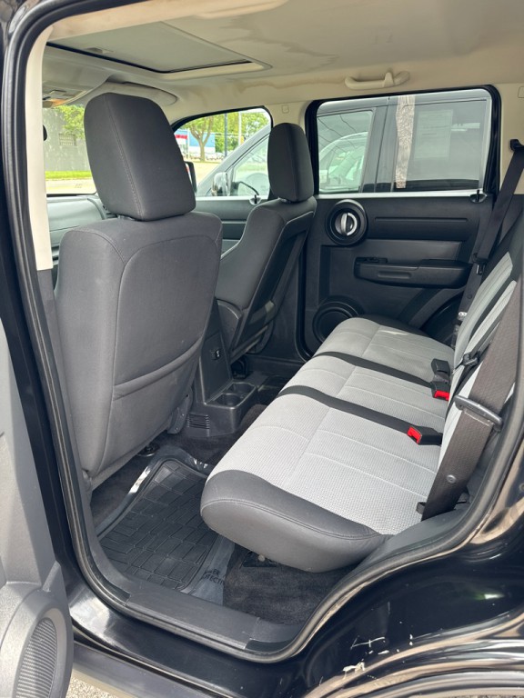 2008 Dodge Nitro Image 8