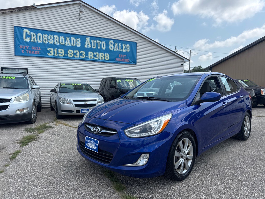 2014 Hyundai Accent Image 2