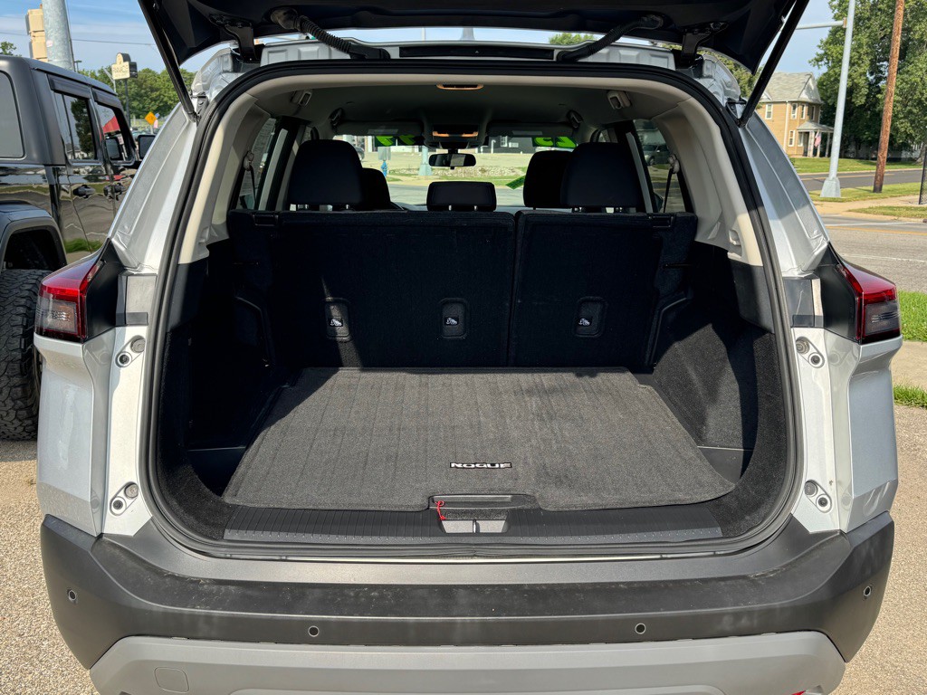 2023 Nissan Rogue Image 13