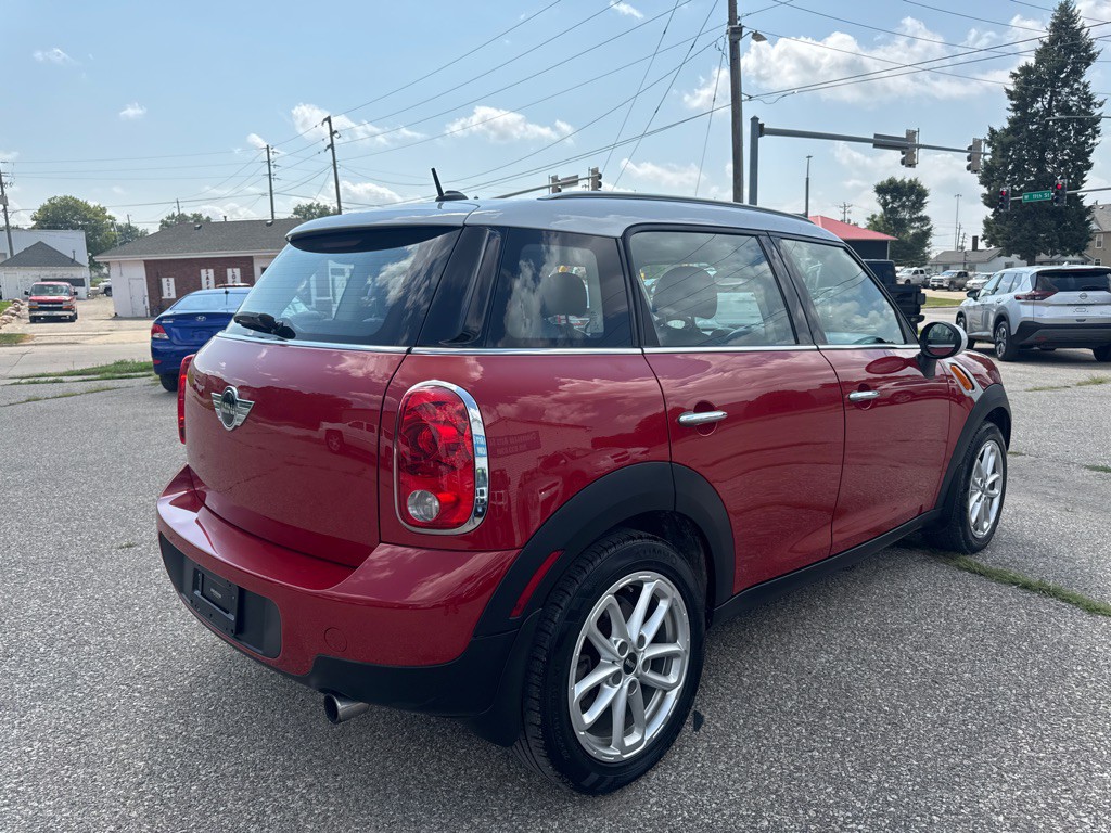 2015 MINI Cooper Image 3
