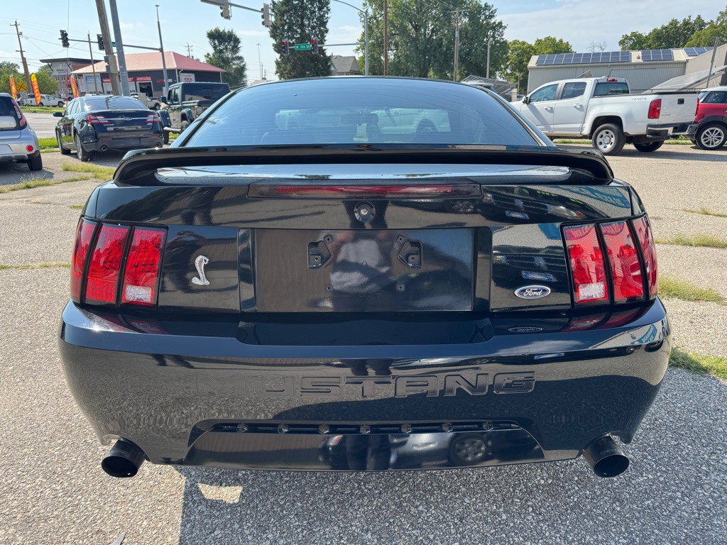 2000 Ford Mustang Image 7