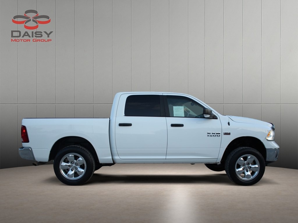 2015 RAM 1500 Image 4