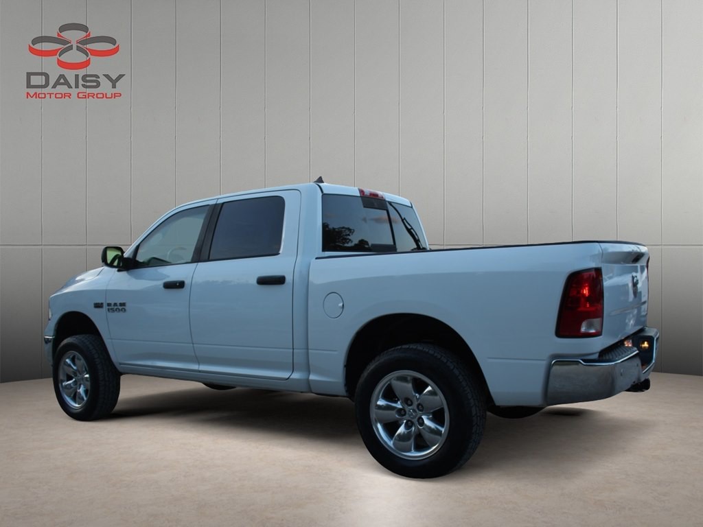 2015 RAM 1500 Image 7
