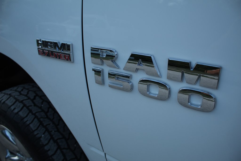 2015 RAM 1500 Image 9